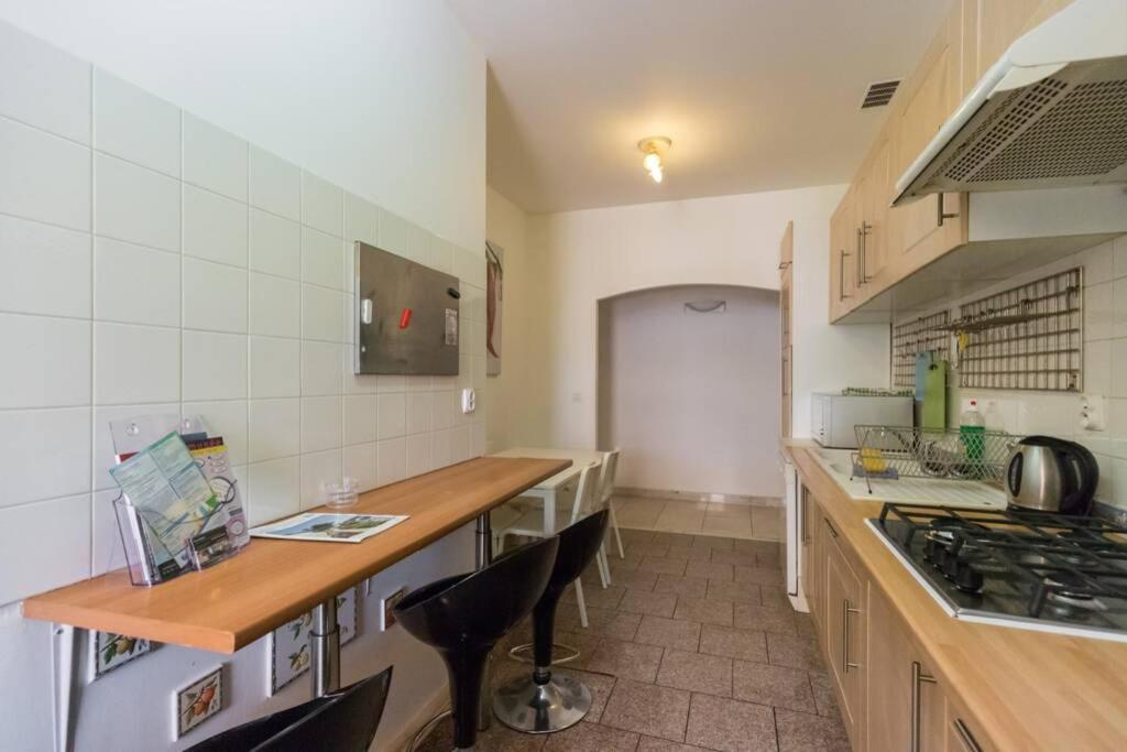 Appartement Grande Terrasse A Cote Monaco & Plage Saint-Antoine  Exteriör bild